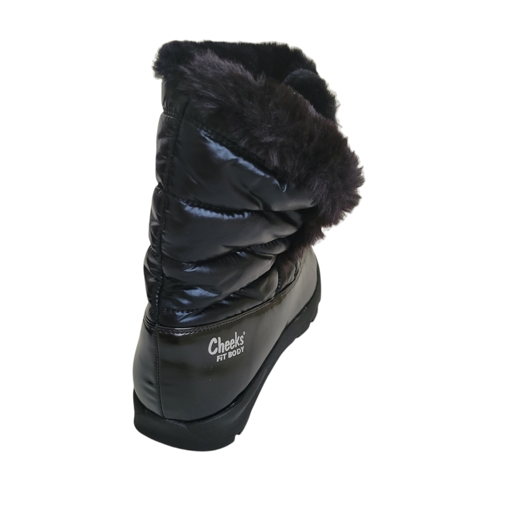 Cheeks® Fit Body Water-Repellent Puffer Boots - Picture 4 of 16